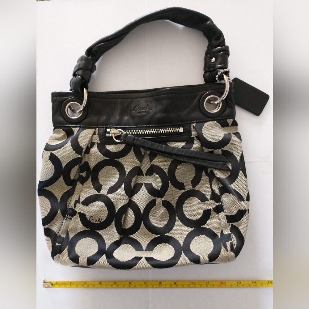 COACH Signature Black Women's Bag - Picture 3 of 8